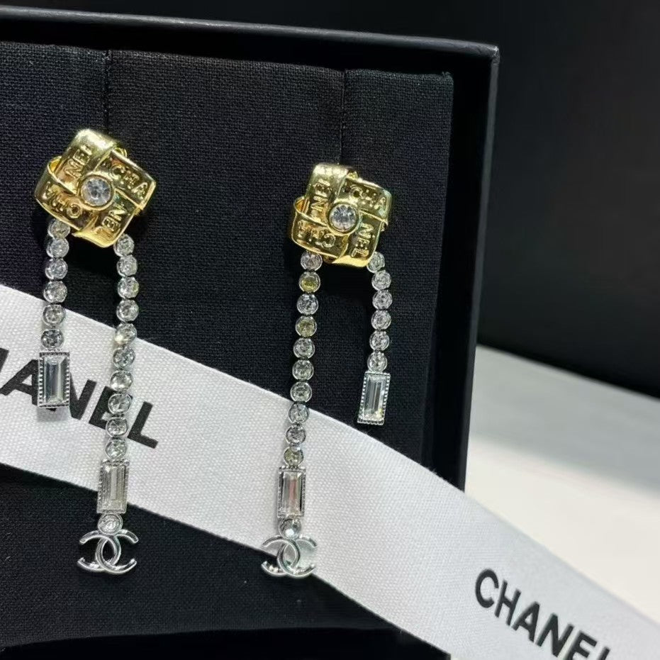 Tassel crystal earrings