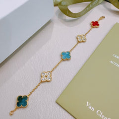 Clover colored bracelet