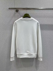 Color blocking letter print round neck