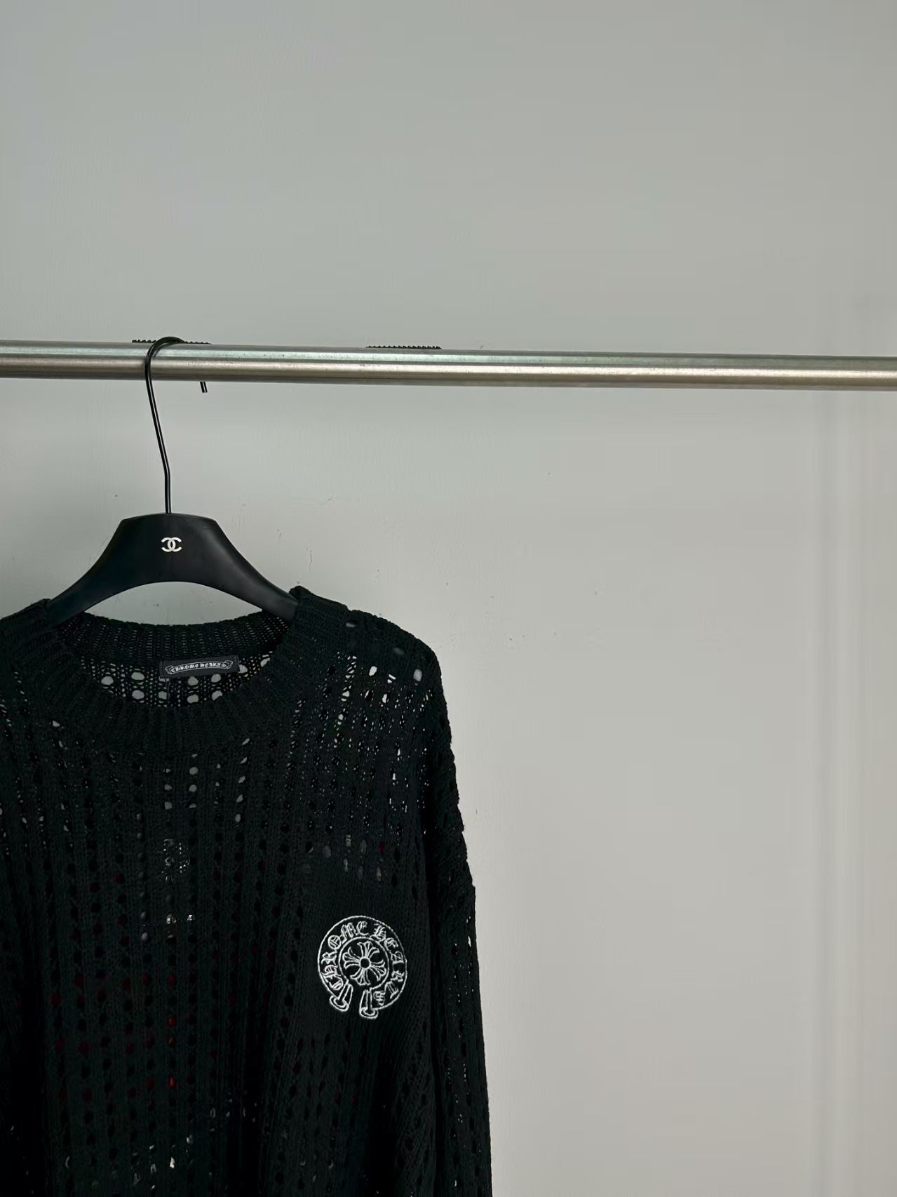 New hollowed out knitted sweater