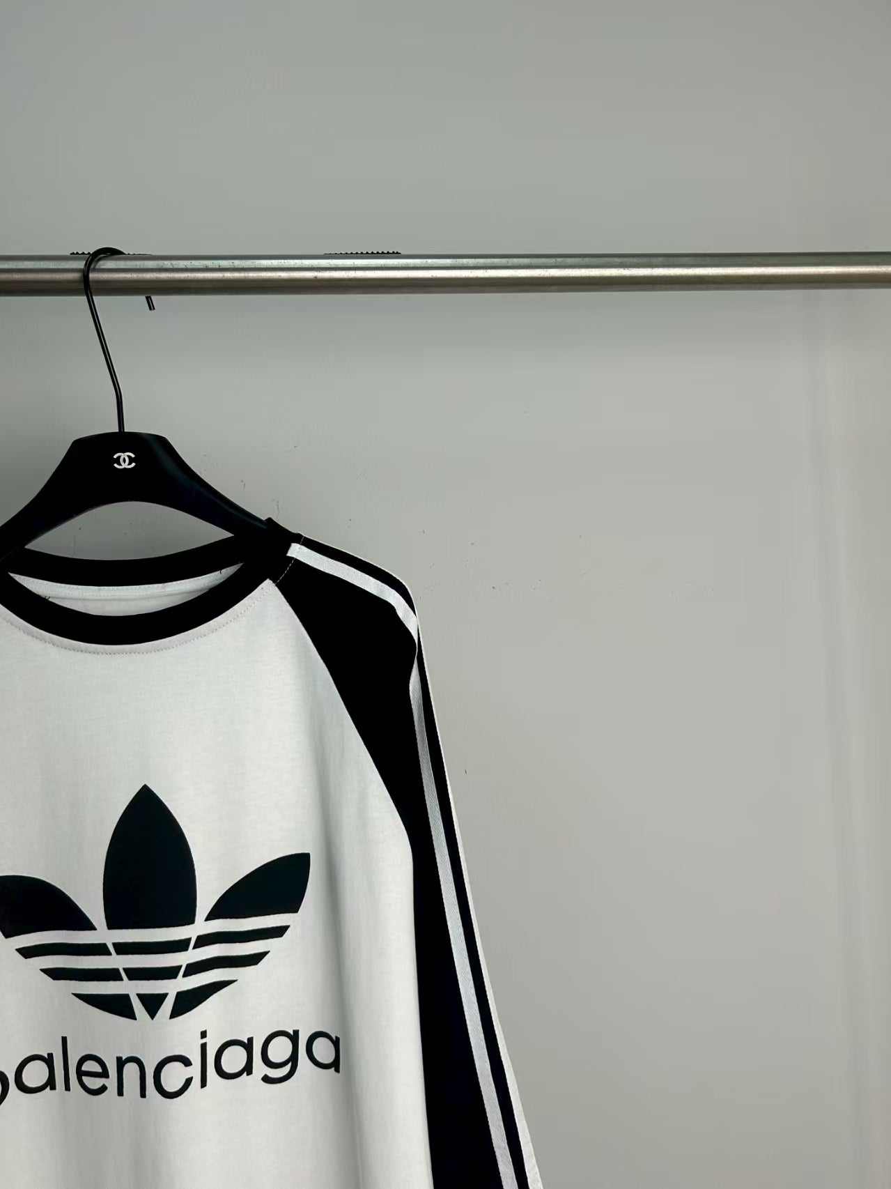 Casual classic long sleeved shirt