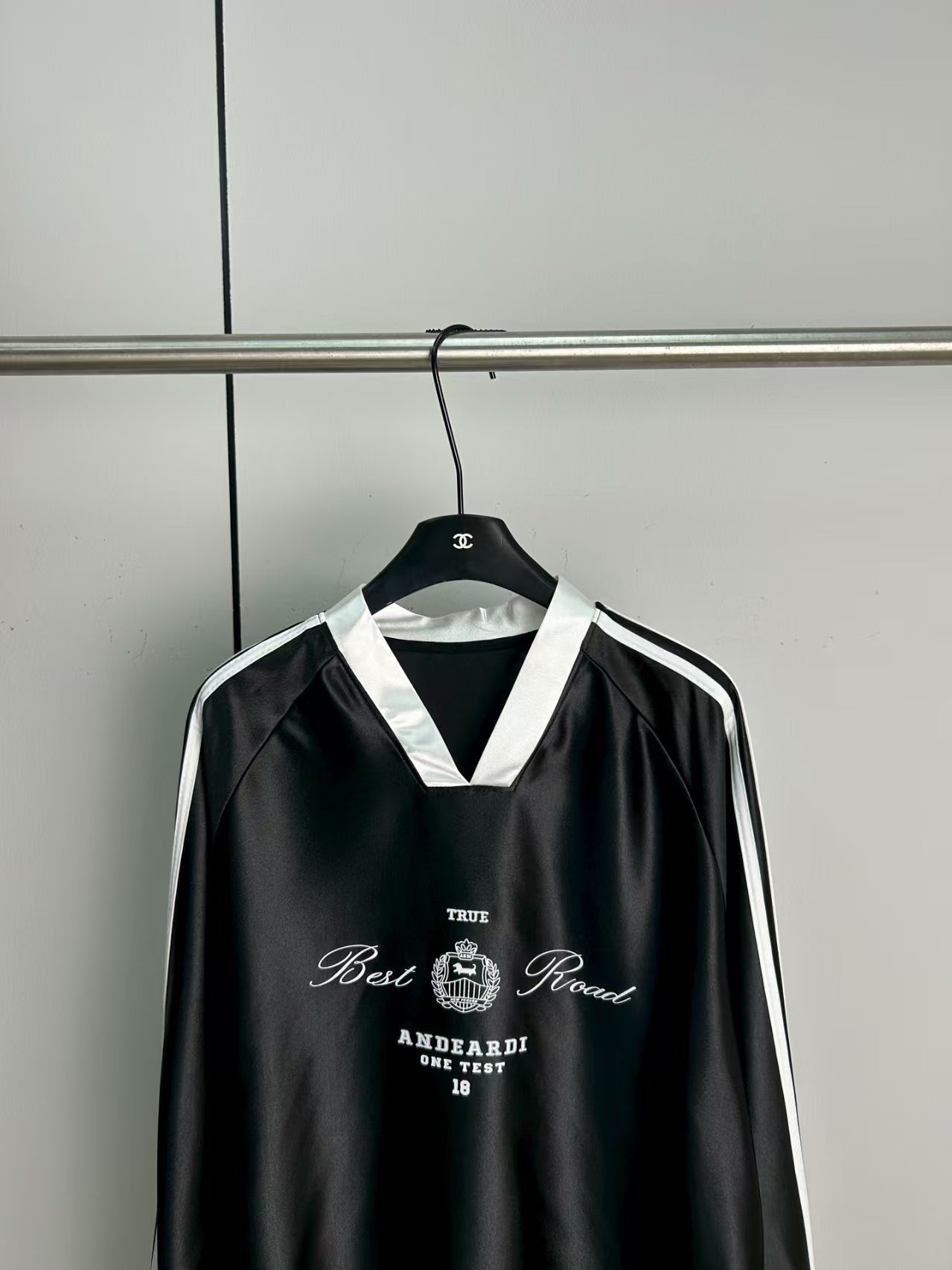 New long sleeved T-shirt
