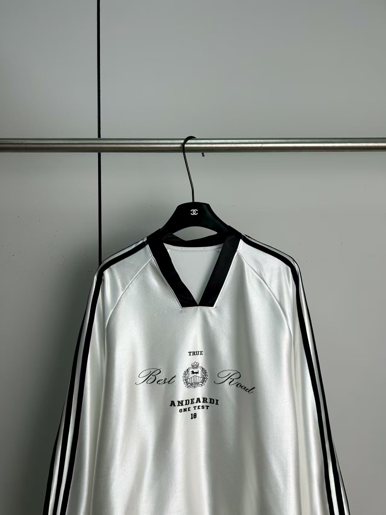 New long sleeved T-shirt