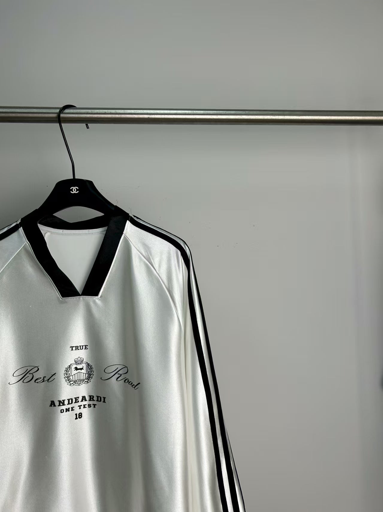 New long sleeved T-shirt