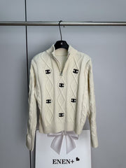 New Knitted Embroidered Top