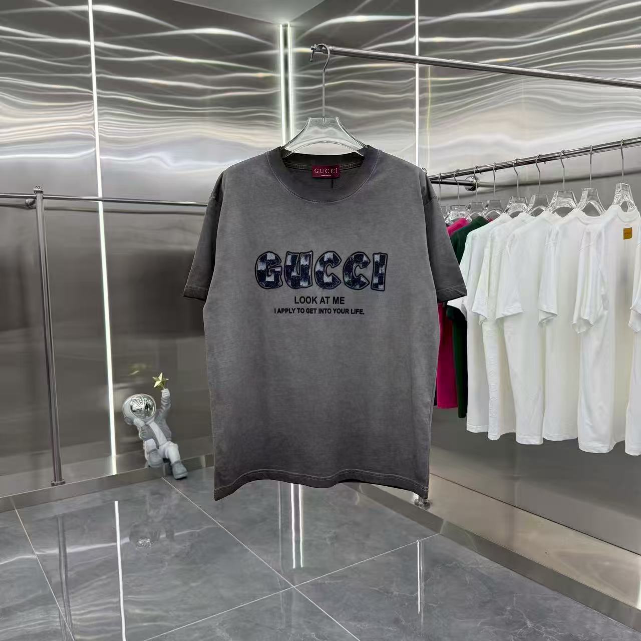 Cowboy patch round neck short sleeved shirt