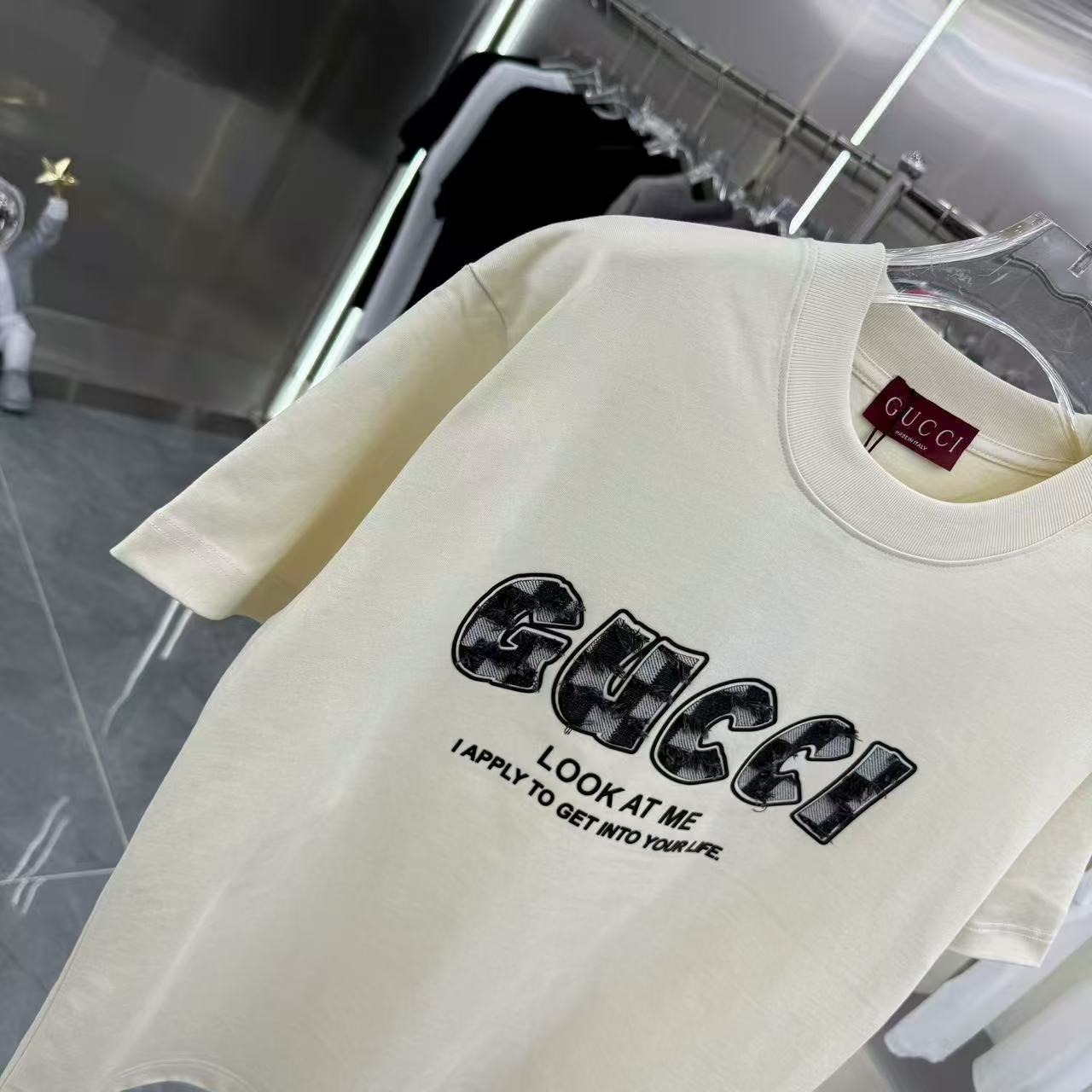 Cowboy patch round neck short sleeved shirt