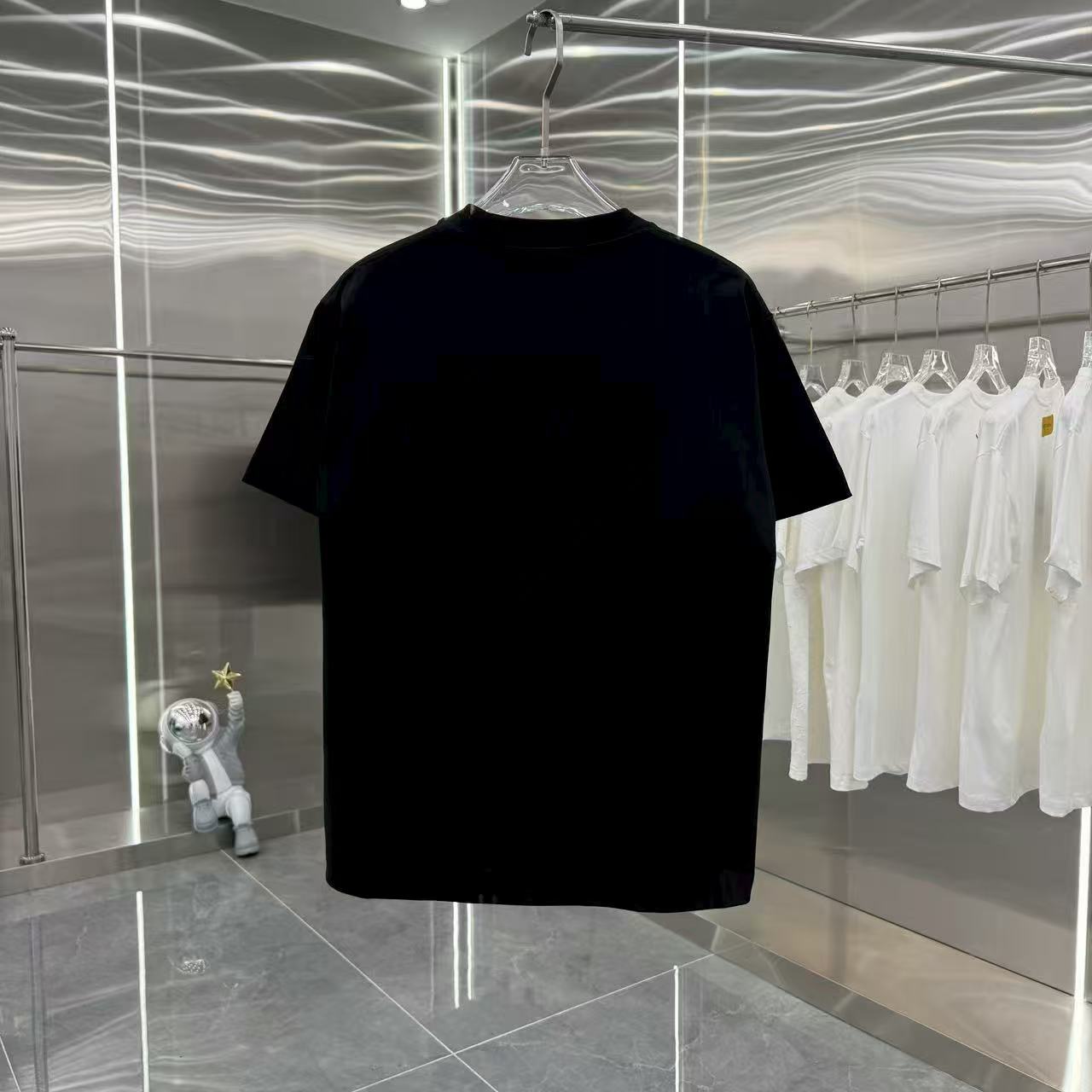 Cowboy patch round neck short sleeved shirt