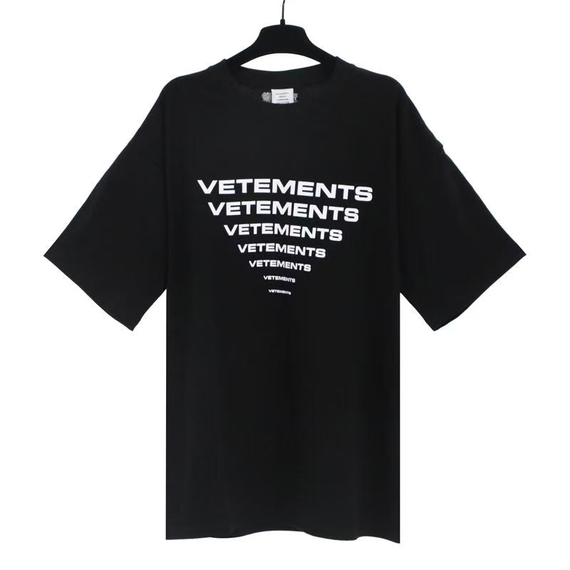 Pyramid enlarged and reduced outline printed signature logo pattern short sleeves