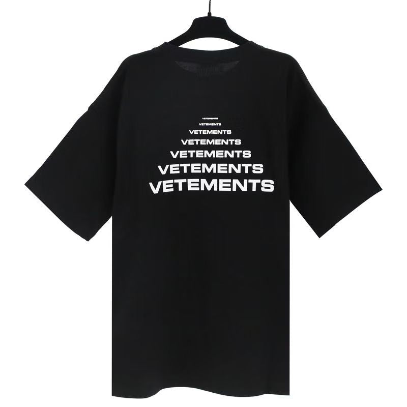 Pyramid enlarged and reduced outline printed signature logo pattern short sleeves