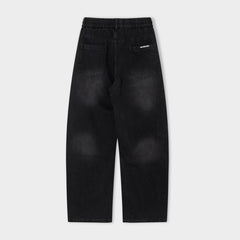 Washed vintage jeans