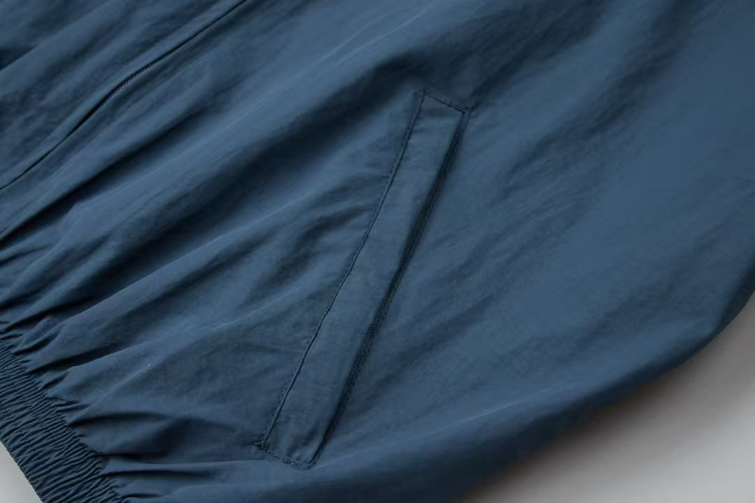 Stand up collar waterproof jacket
