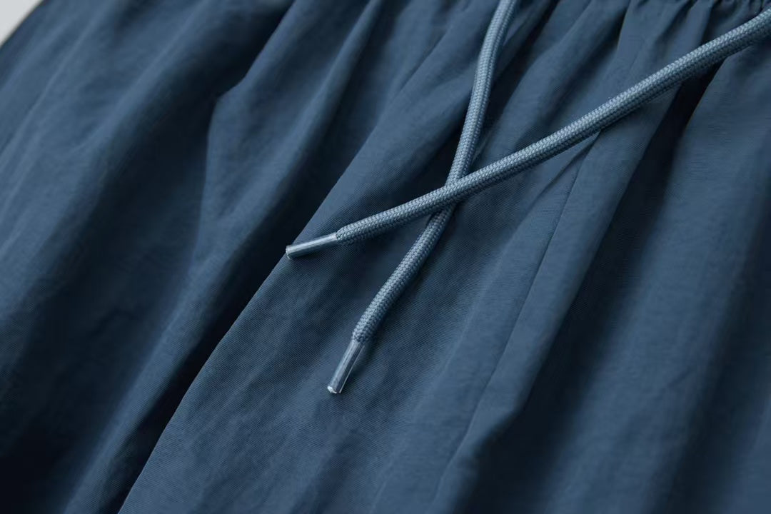 Waterproof sports pants
