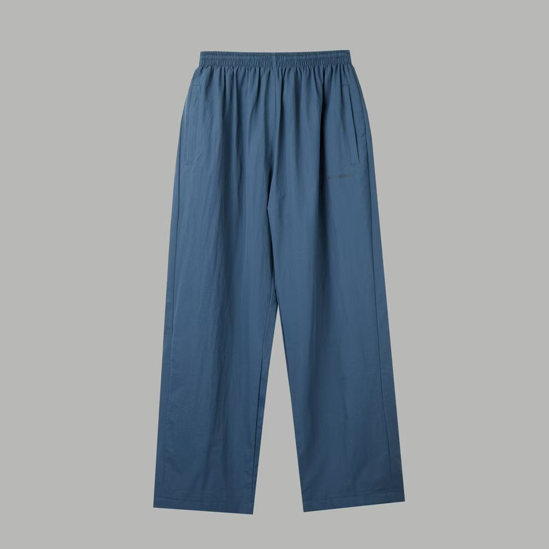 Waterproof sports pants