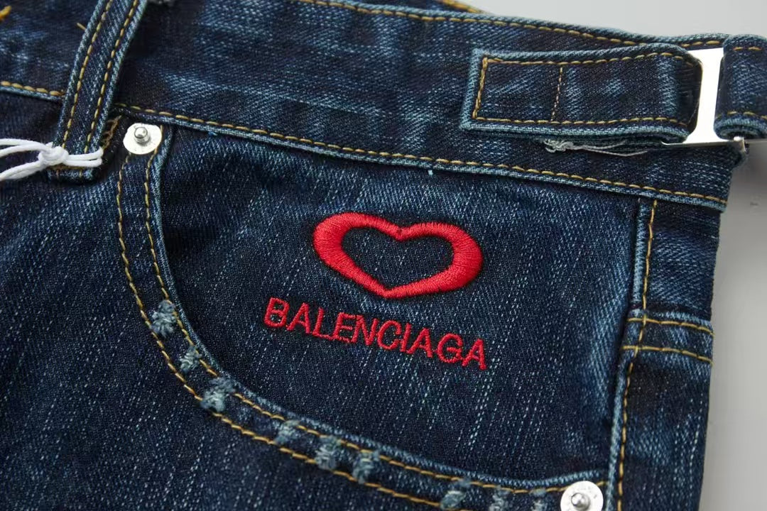 Embroidered denim shorts