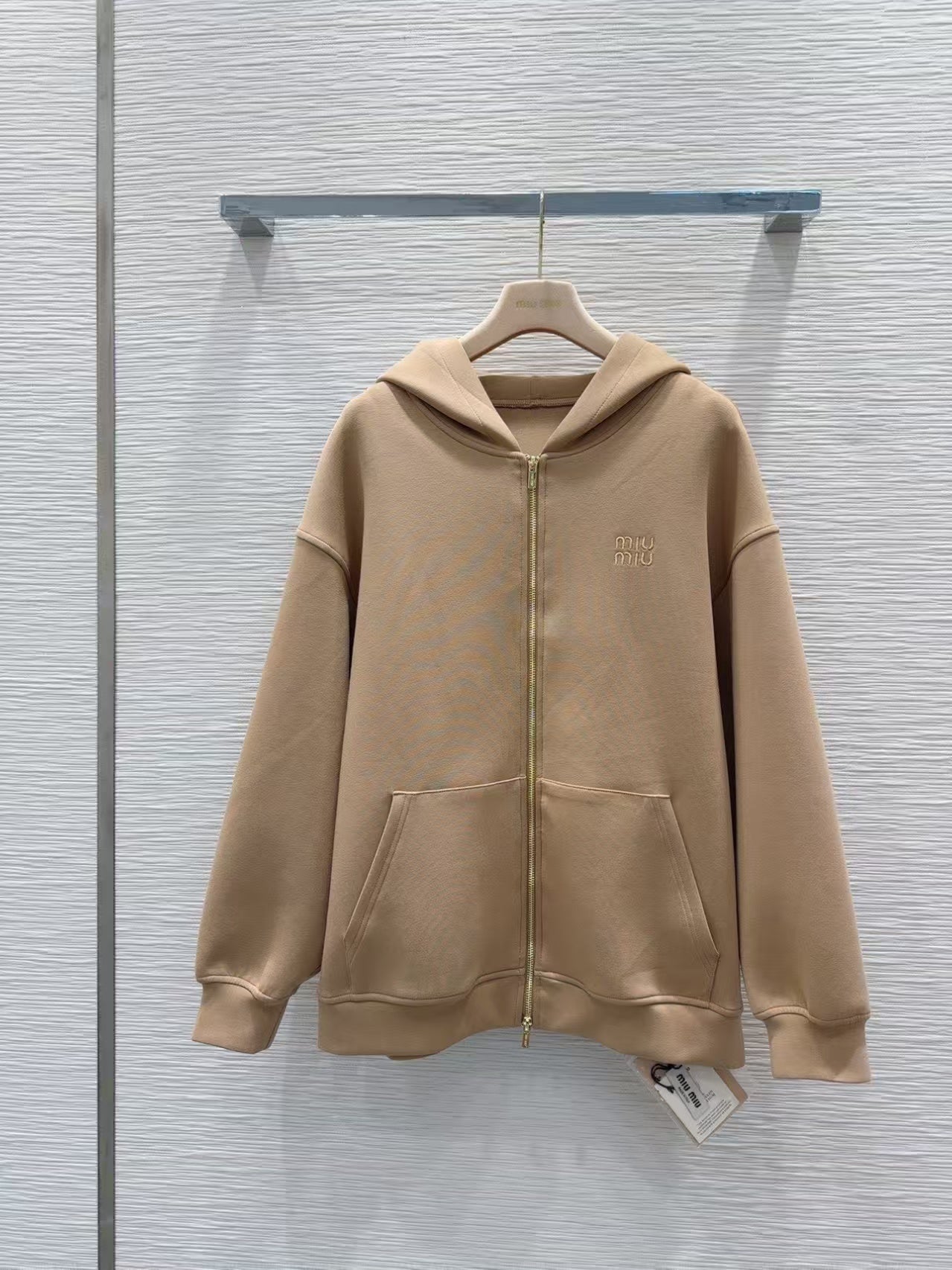 Hooded zipper set