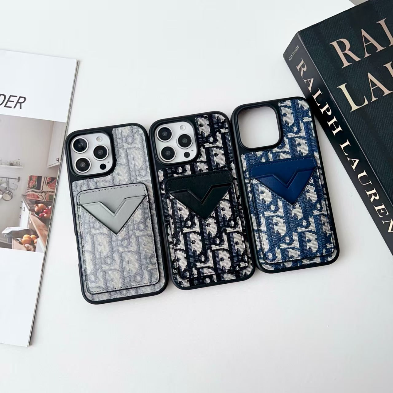 V-shaped card holder phone case