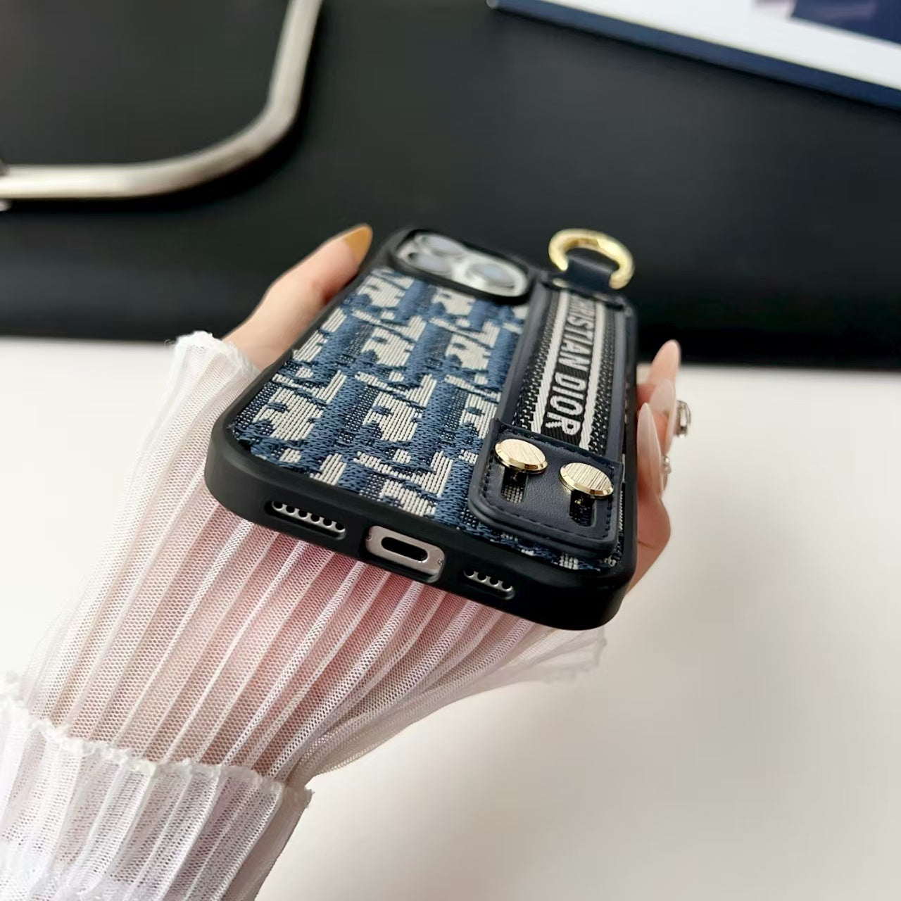 High quality wristband phone case