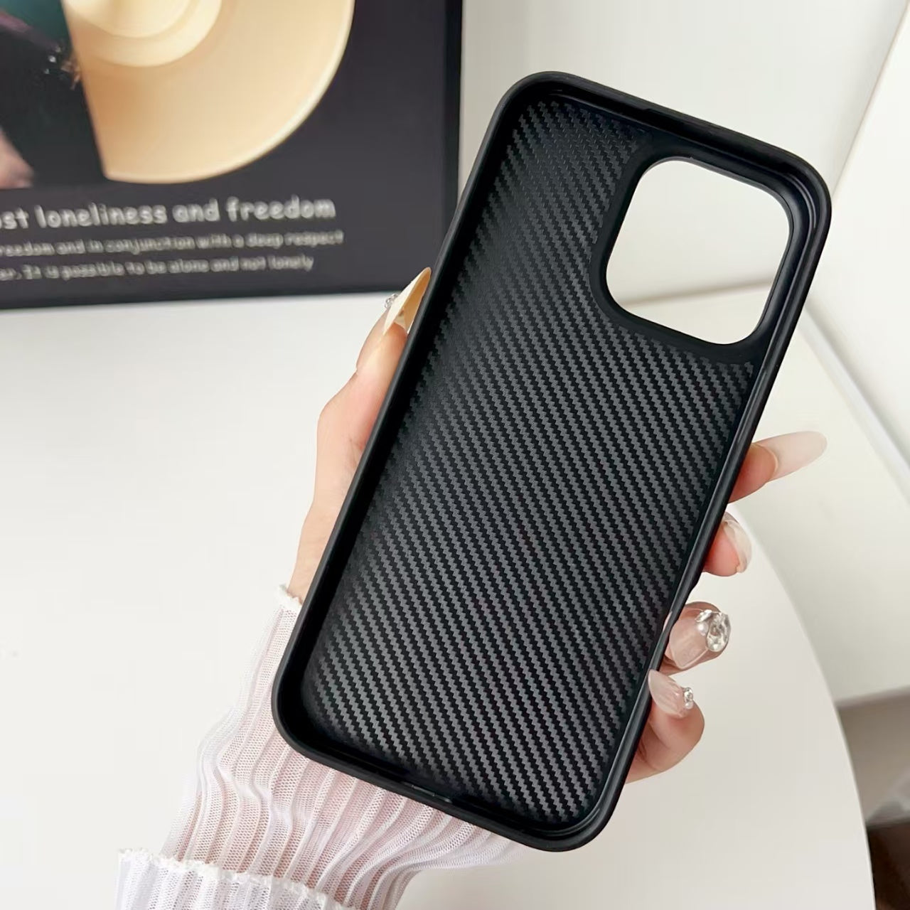 High end carbon fiber patterned leather phone case
