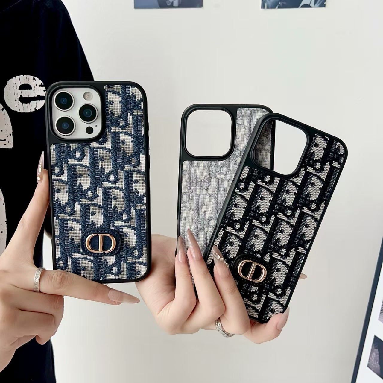 High end carbon fiber patterned leather phone case