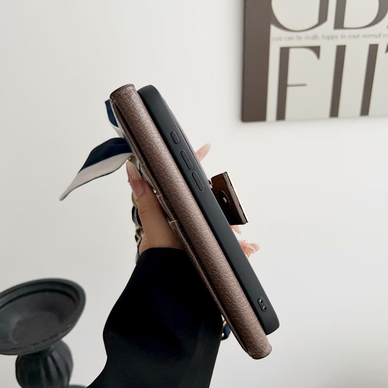 Postman leather case+special silk scarf chain phone case