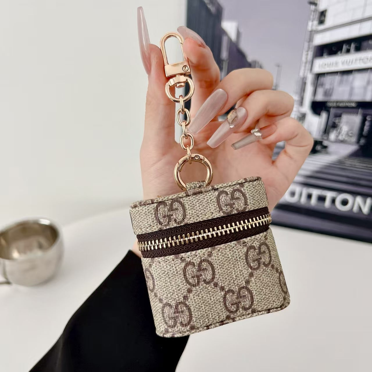 earphone case