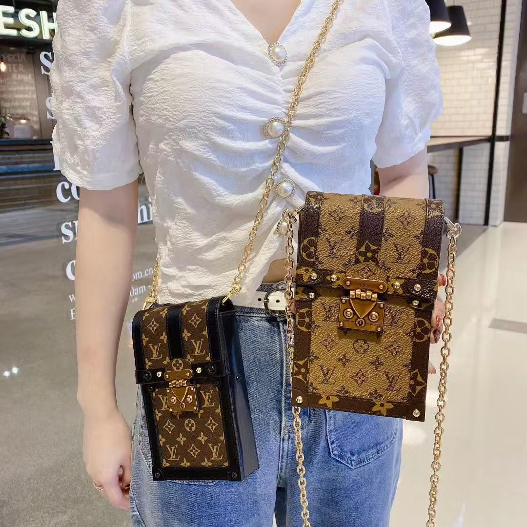Mobile universal bag
