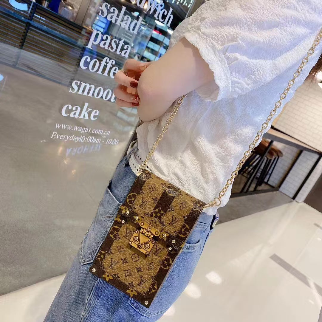 Mobile universal bag