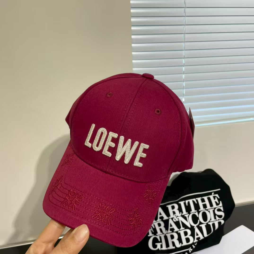 New minimalist embroidered baseball cap