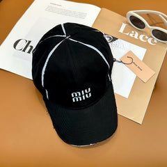 New embroidered baseball cap