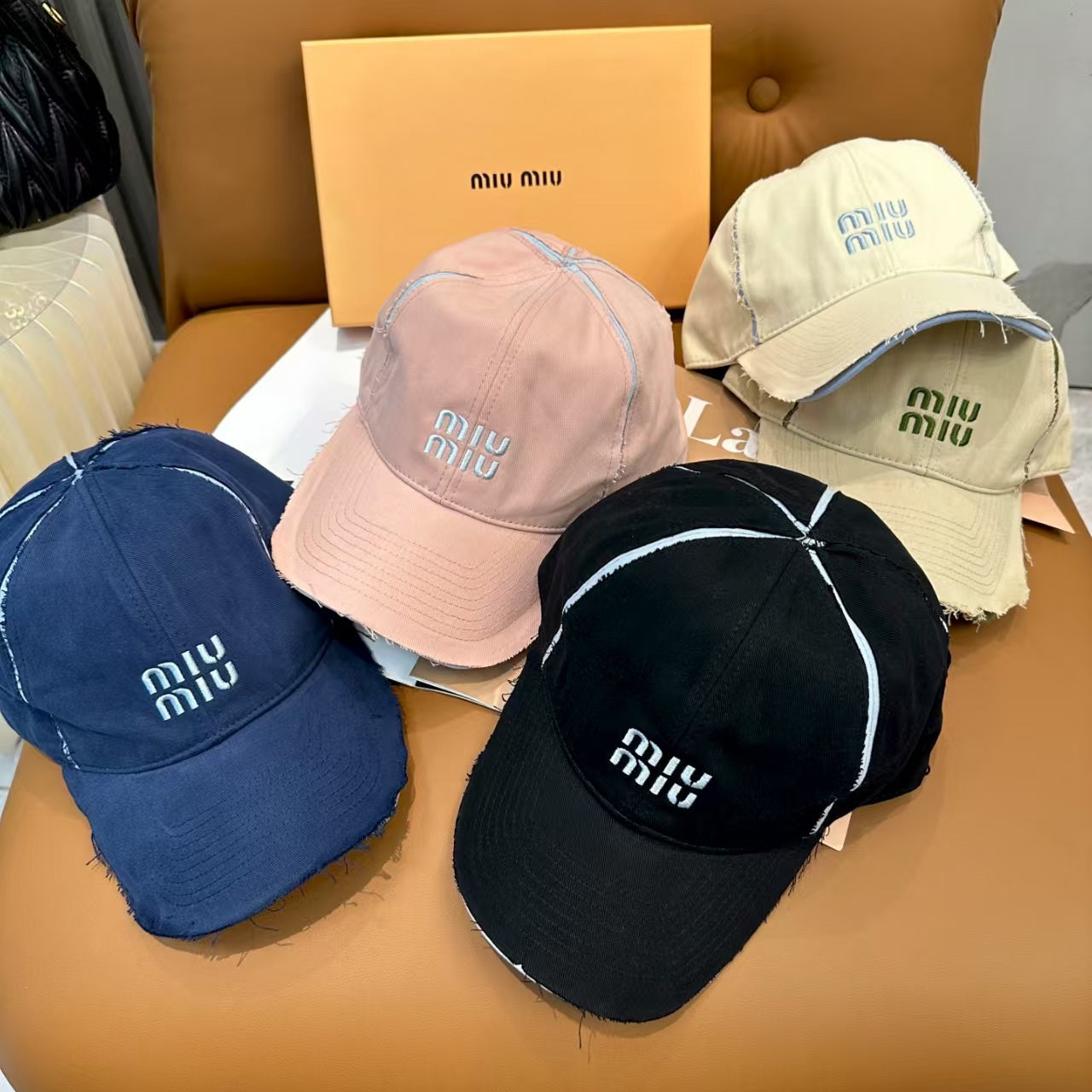 New embroidered baseball cap