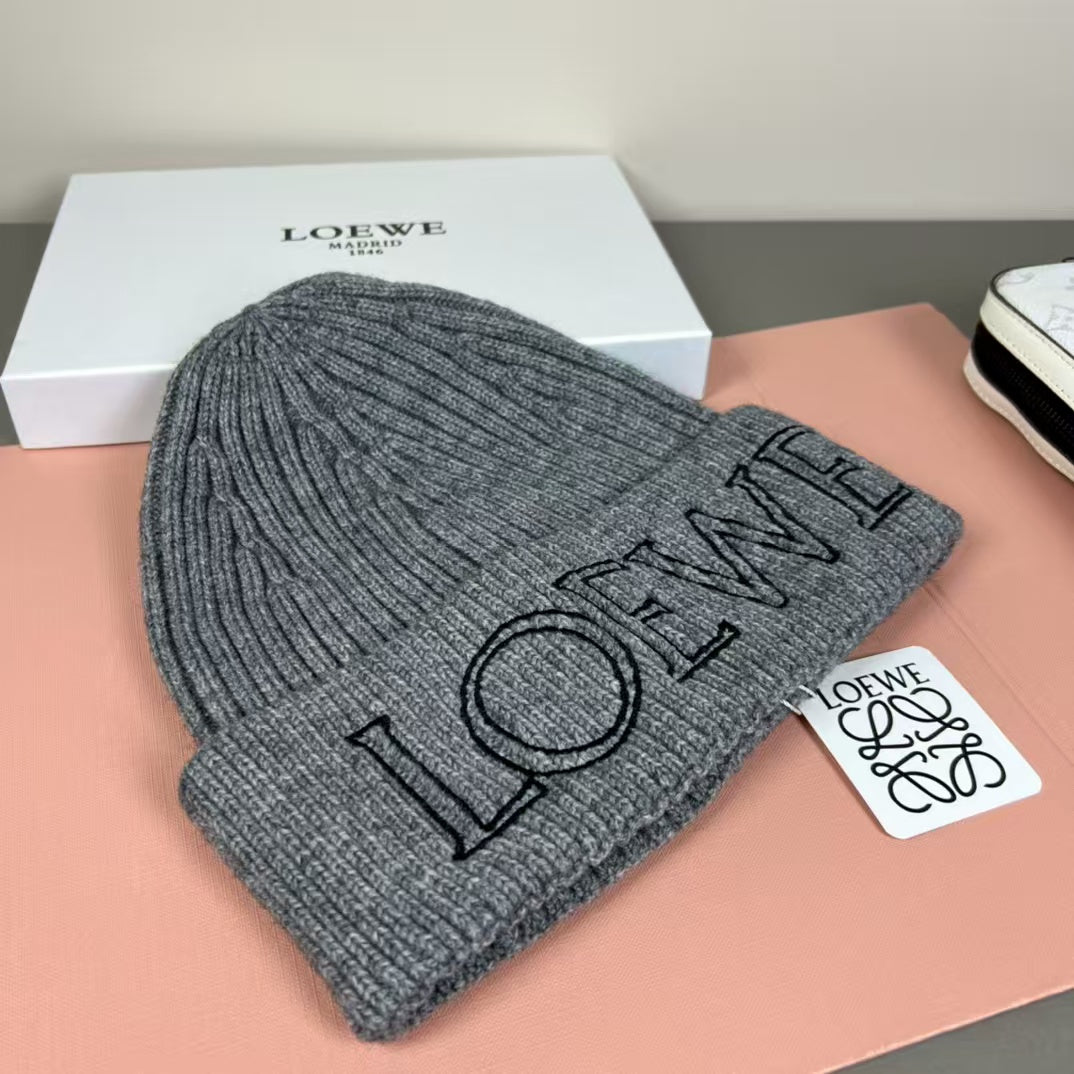 Wool knitted yarn cap