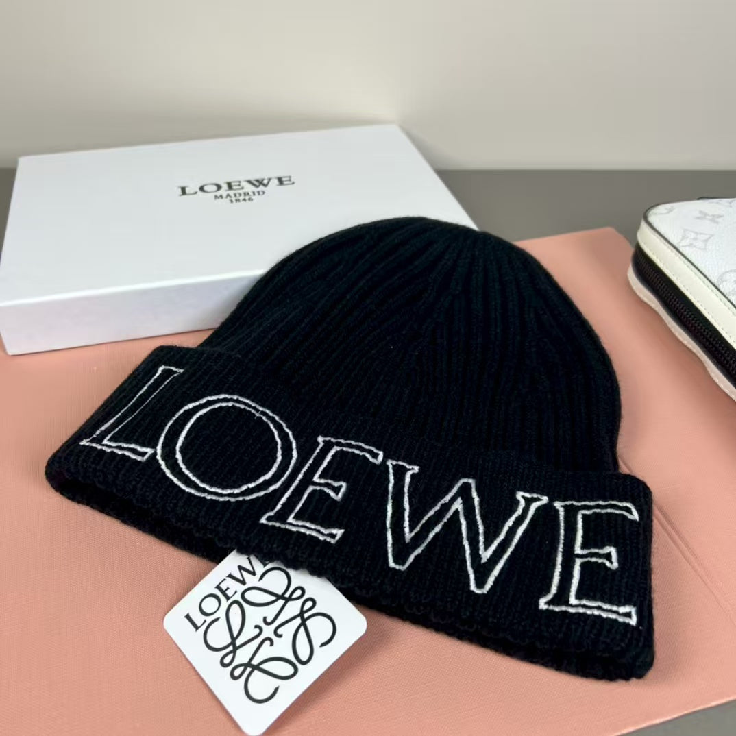 Wool knitted yarn cap