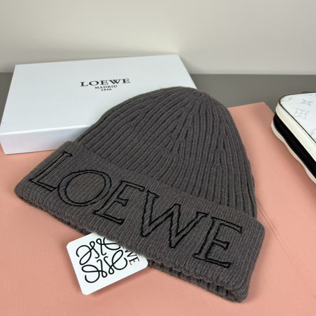 Wool knitted yarn cap