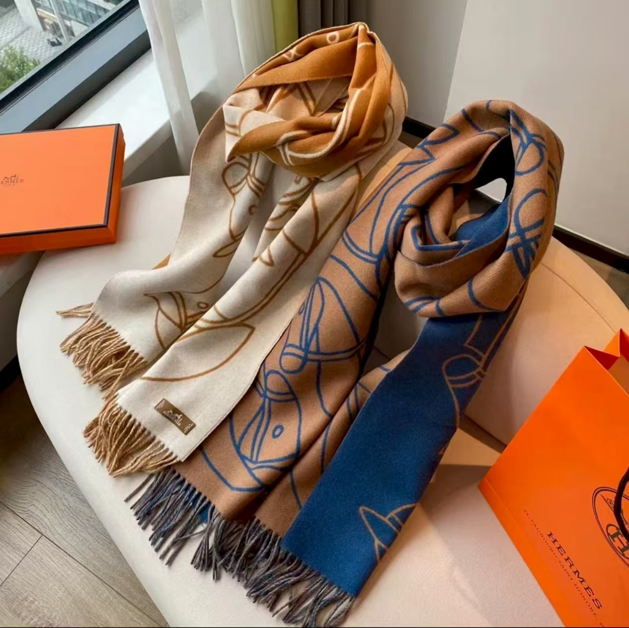 Cashmere scarf