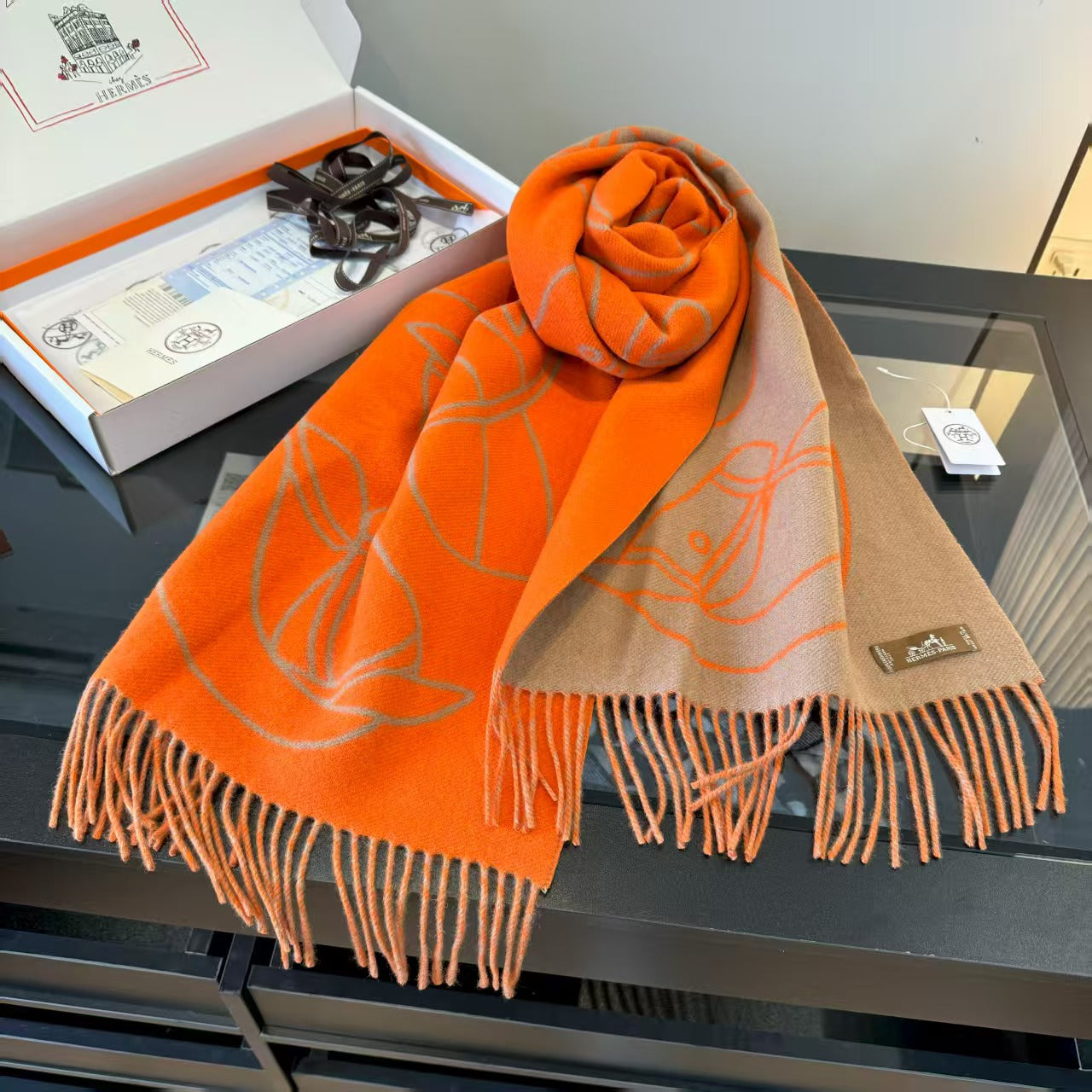 Cashmere scarf