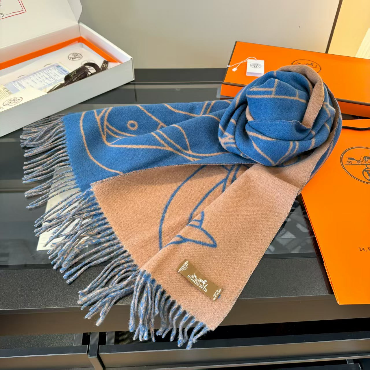 Cashmere scarf