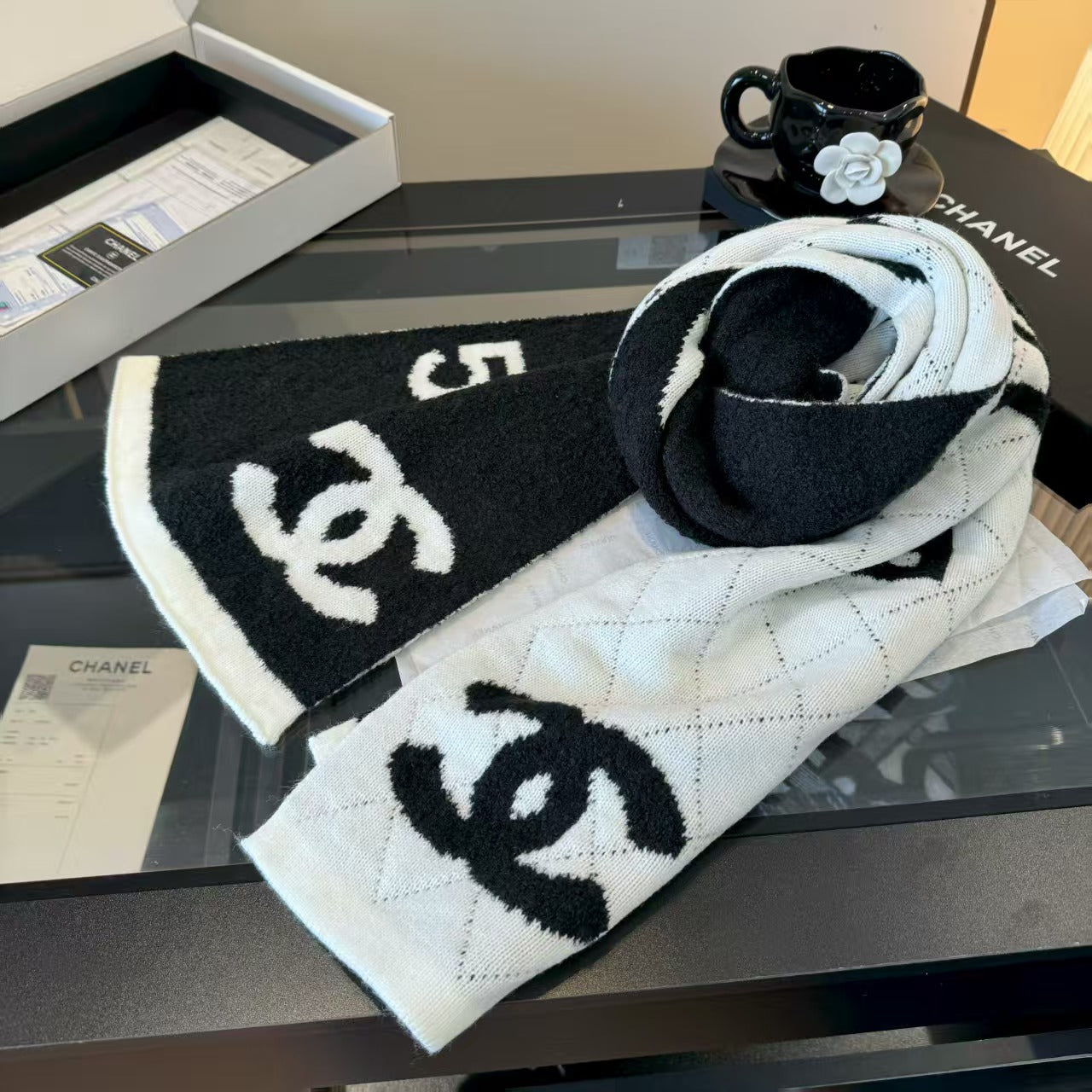 Fashionable embroidered knitted yarn scarf