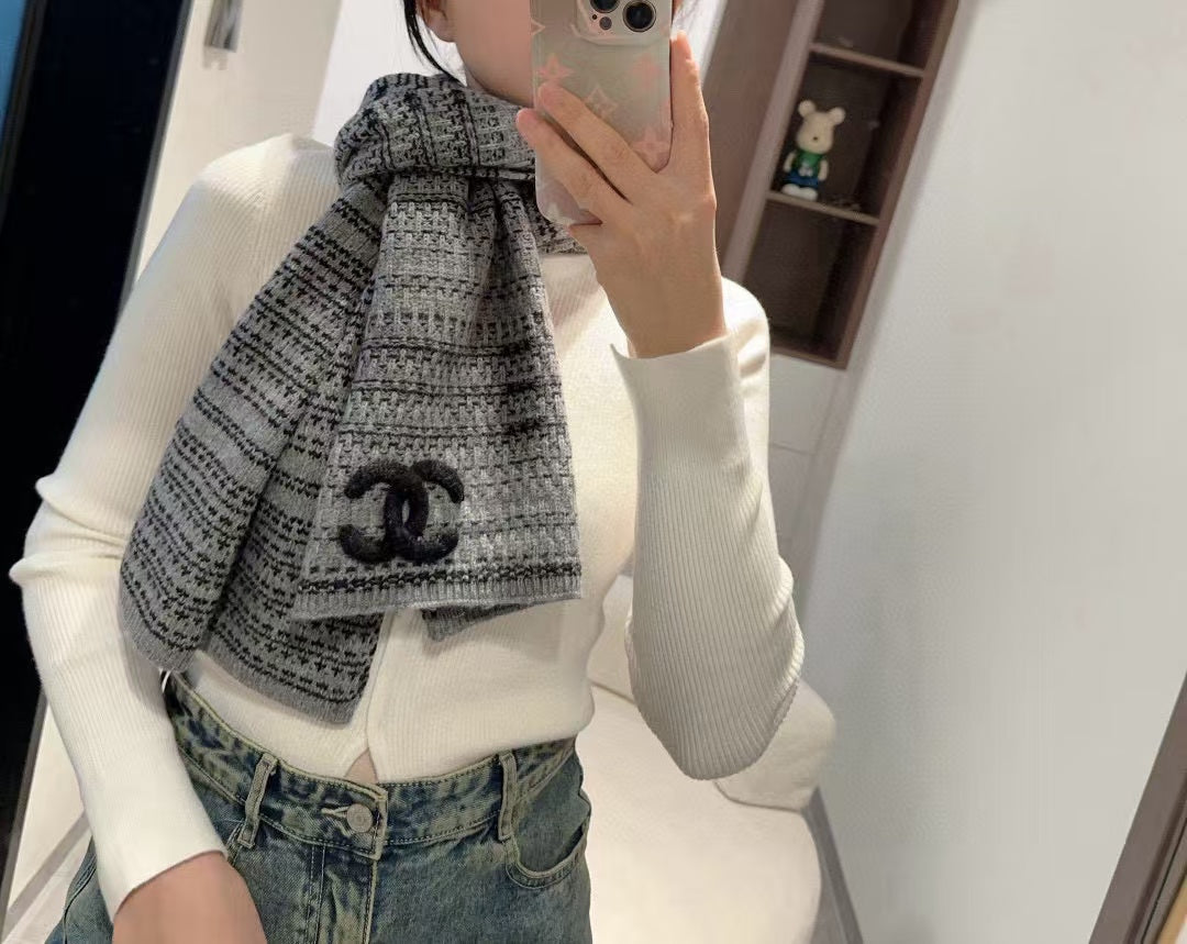 New autumn and winter warm scarf