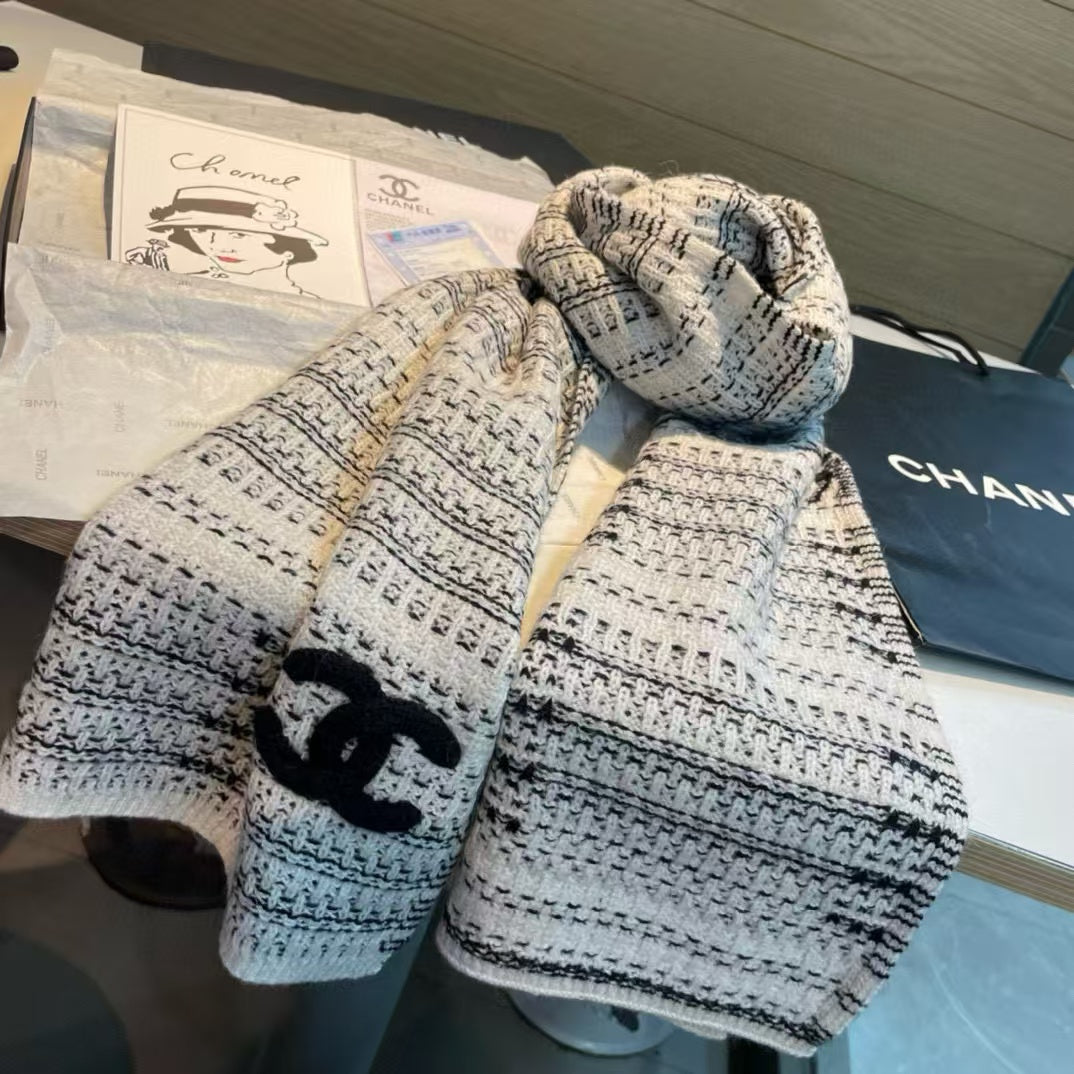 New autumn and winter warm scarf