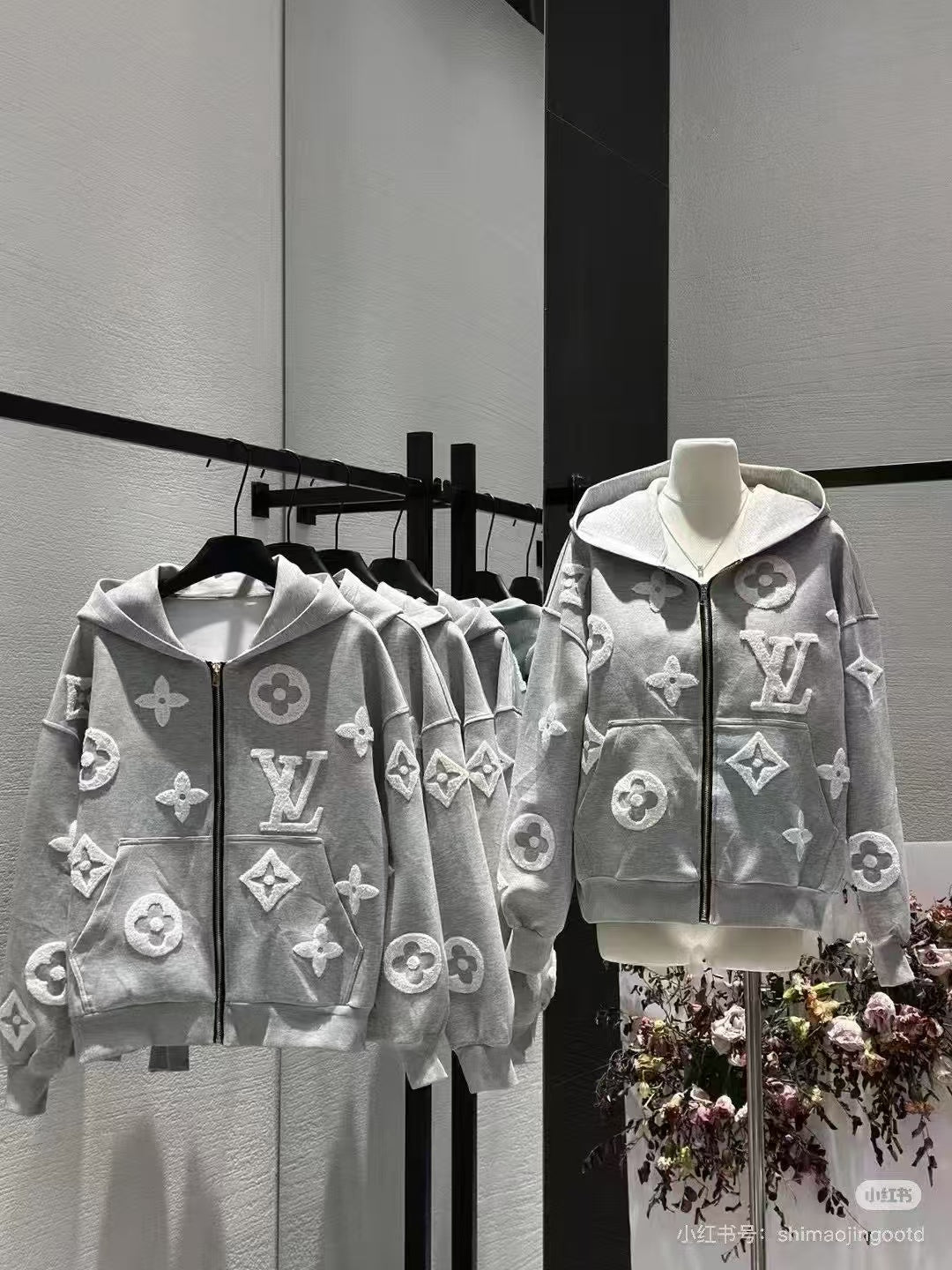 Mother's three-dimensional burnt flower towel embroidered jacket