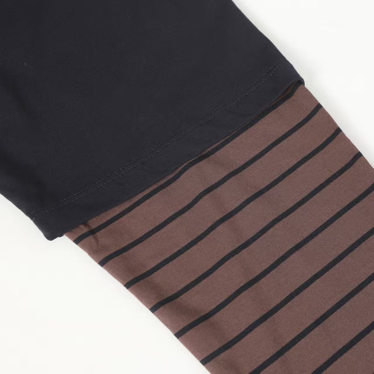 Logo Brown Stripe Fake Two piece Long Sleeve