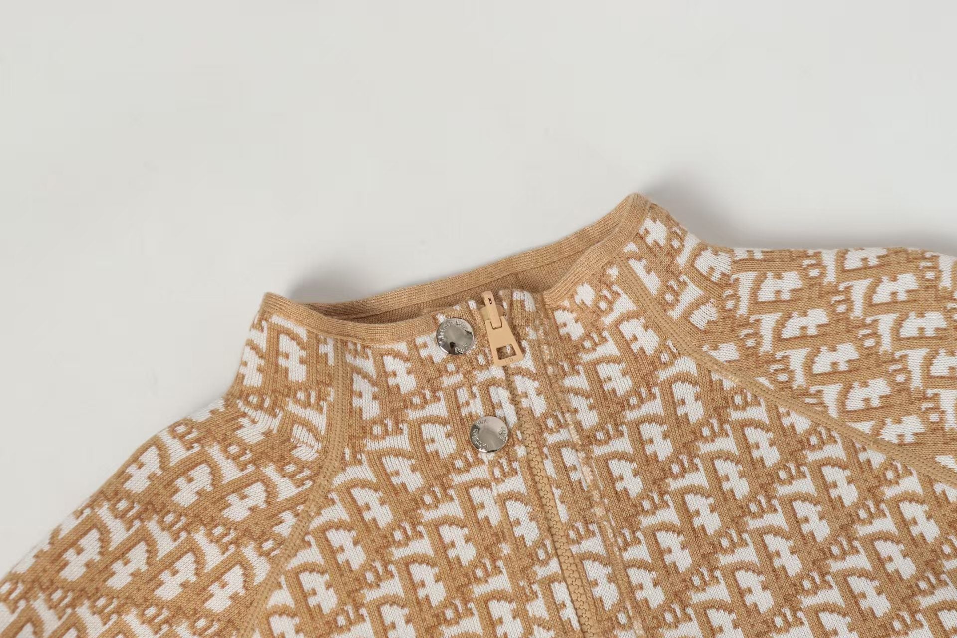 Old flower double-sided cashmere sweater