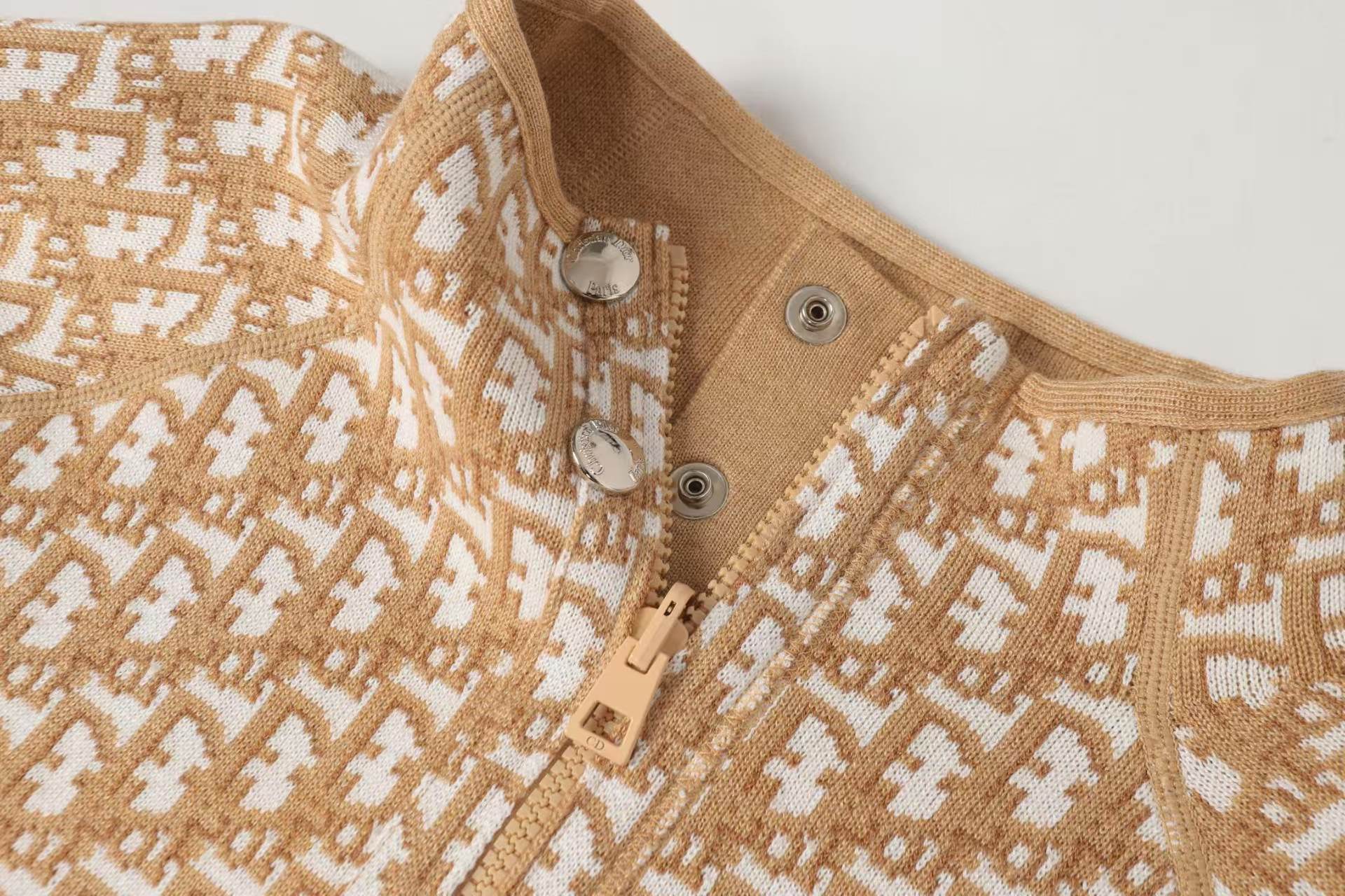 Old flower double-sided cashmere sweater