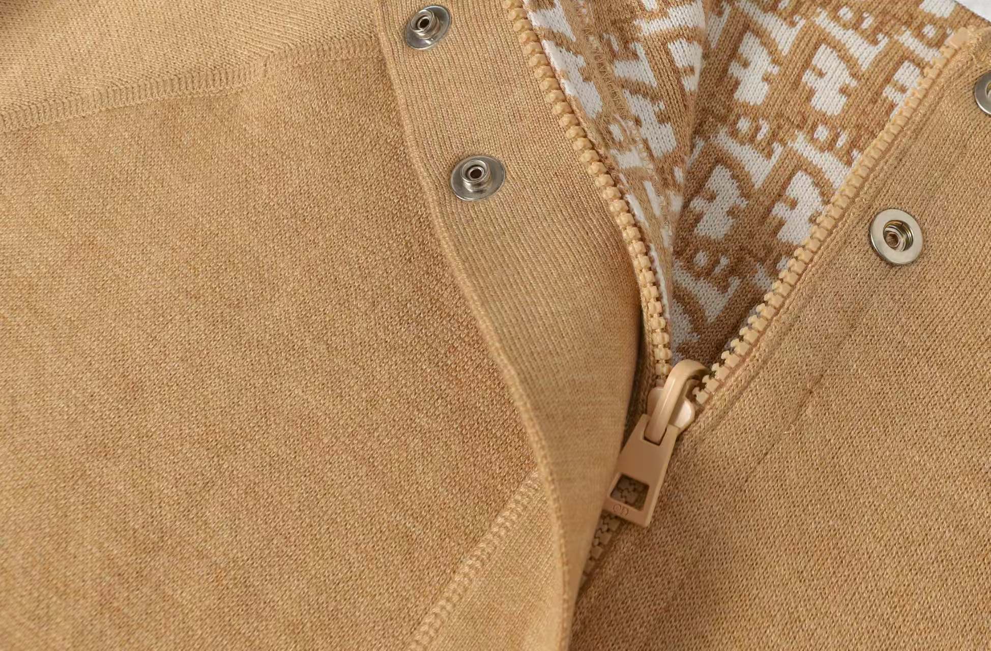 Old flower double-sided cashmere sweater