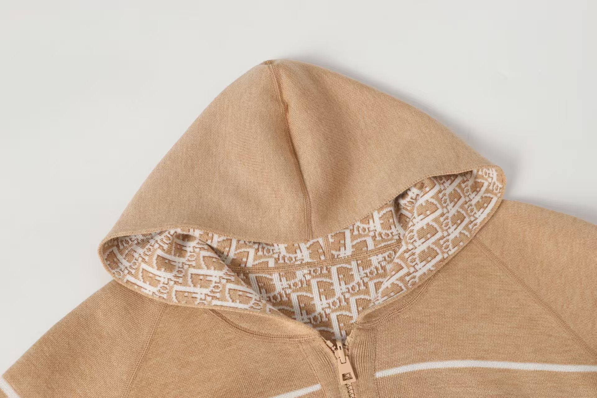 Double sided jacquard cashmere knitted hoodie
