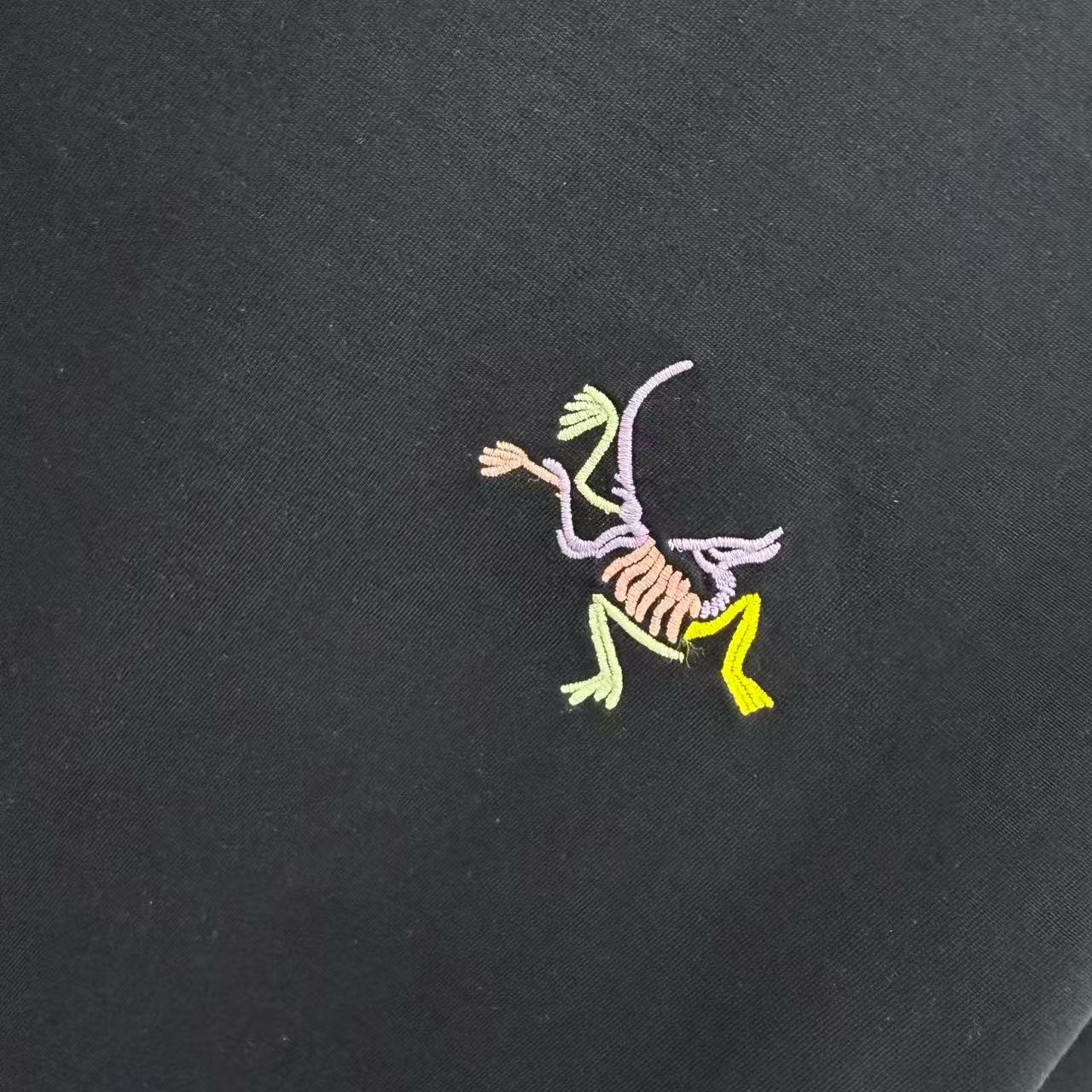New Embroidered Short Sleeves