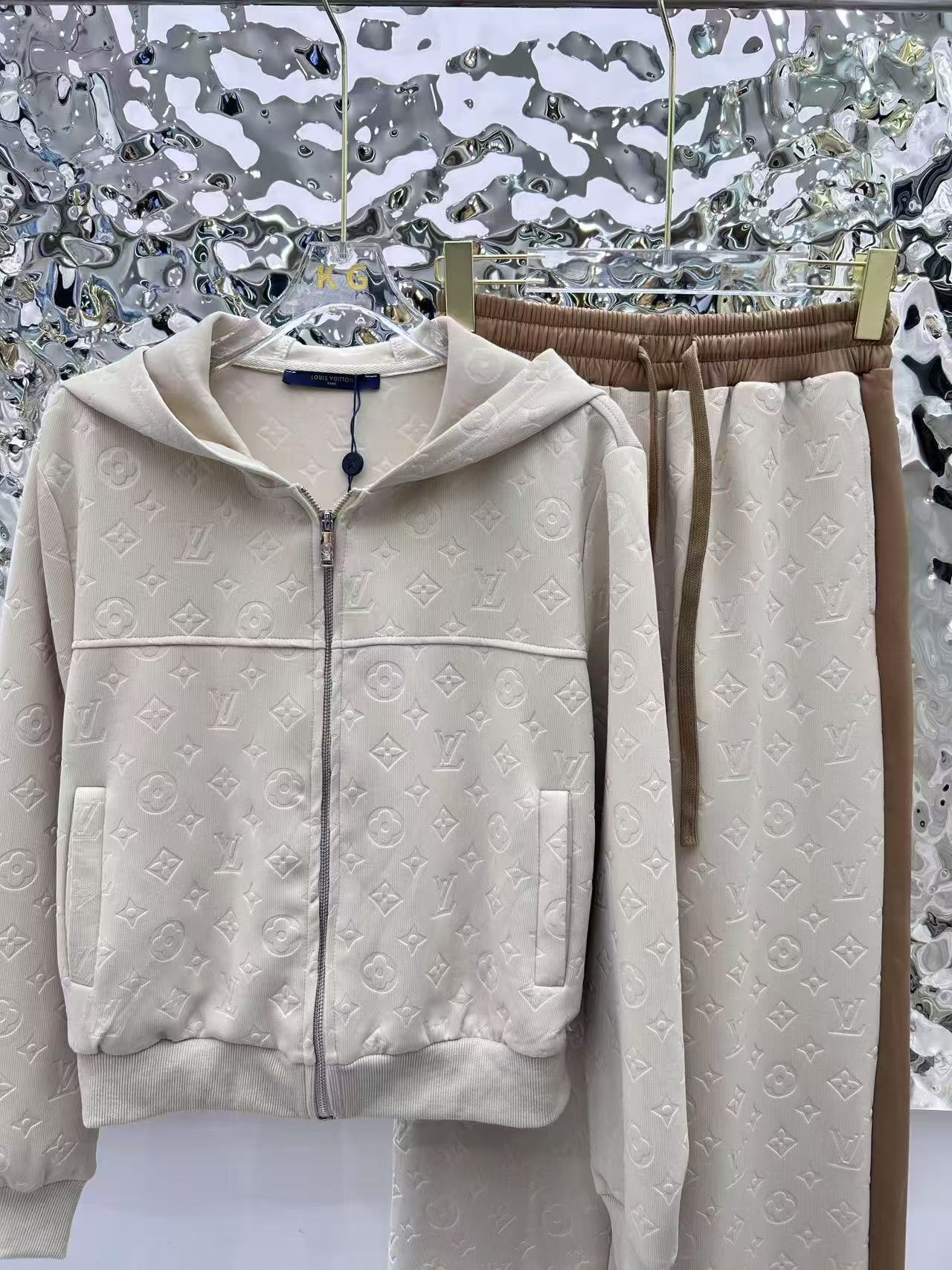 New women's jacquard suit