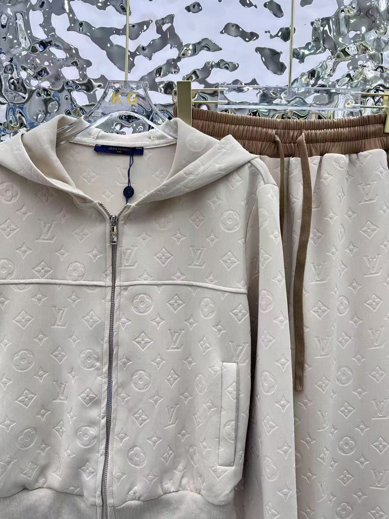 New women's jacquard suit