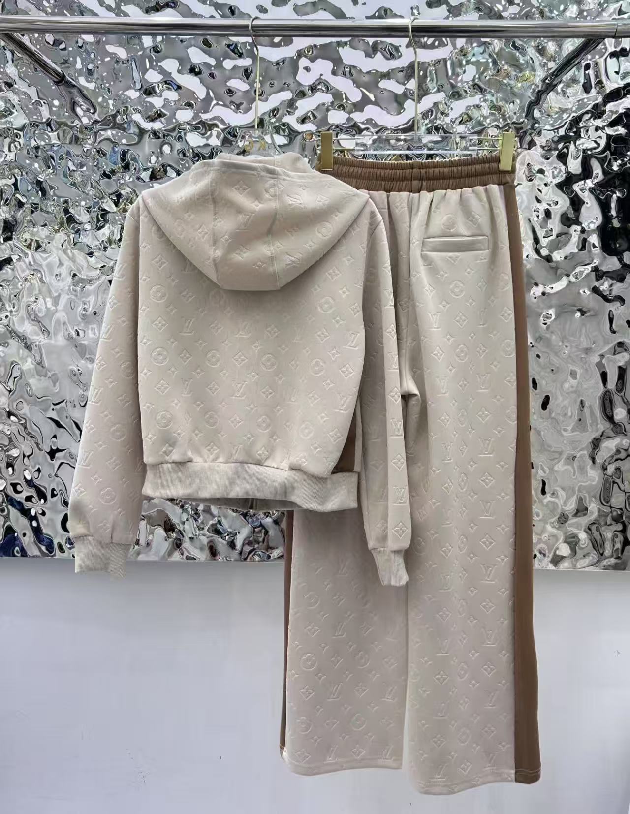 New women's jacquard suit